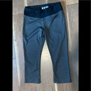 Ladie’s New Balance Capri Leggings